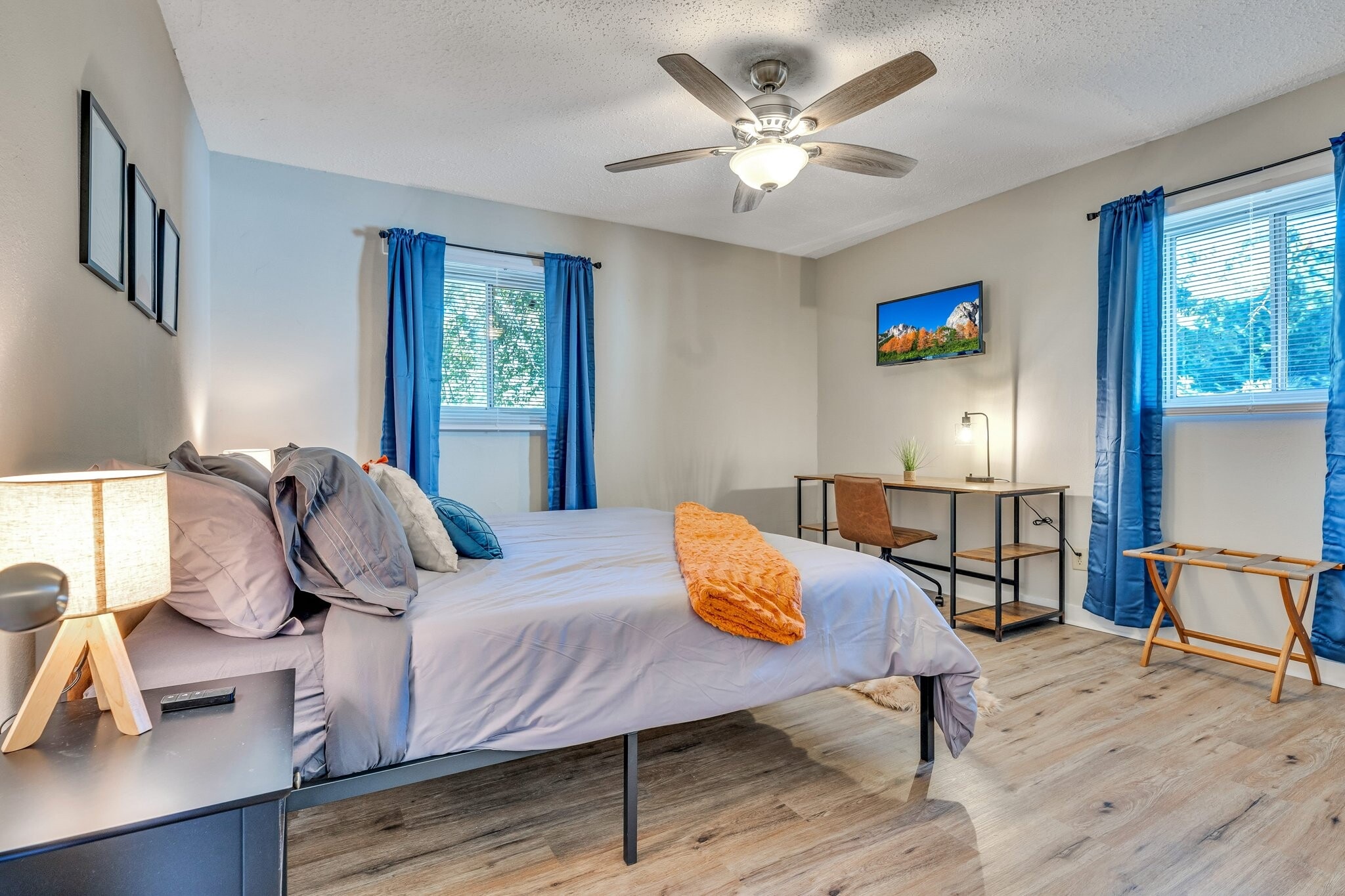 Building Photo - 1329 Walker Ave