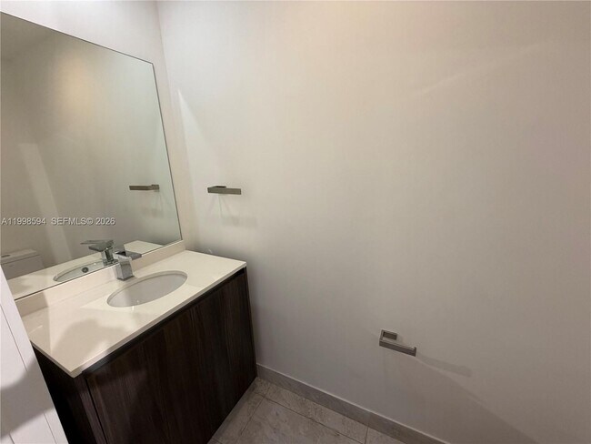 Building Photo - 488 NE 18th St