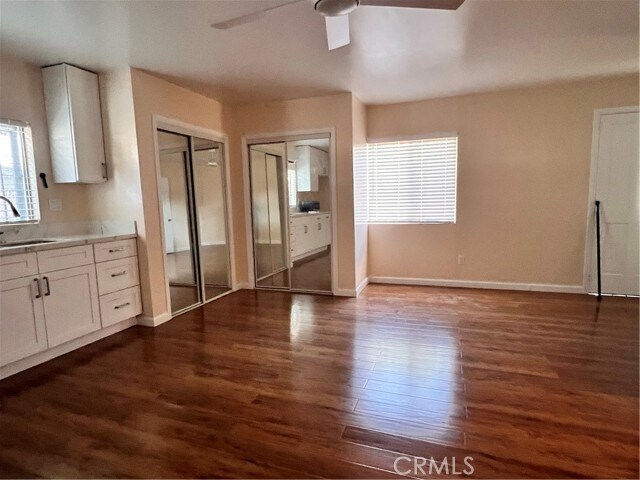 Building Photo - 1404 Dawley Ave