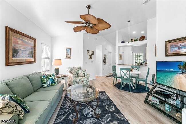 Building Photo - 12181 Summergate Cir