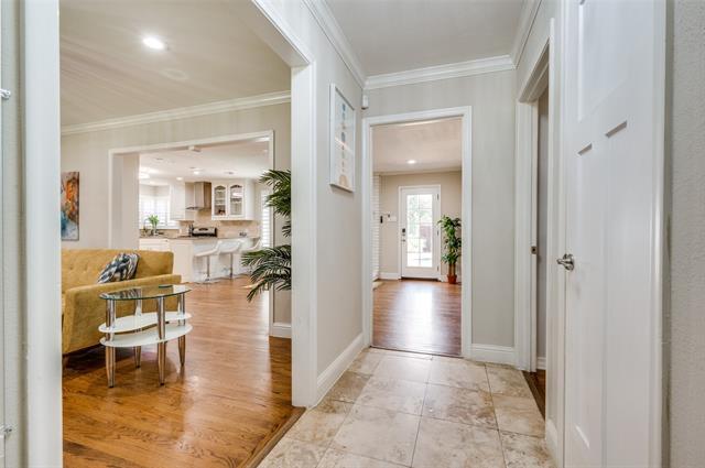 Building Photo - 4554 St Landry Dr