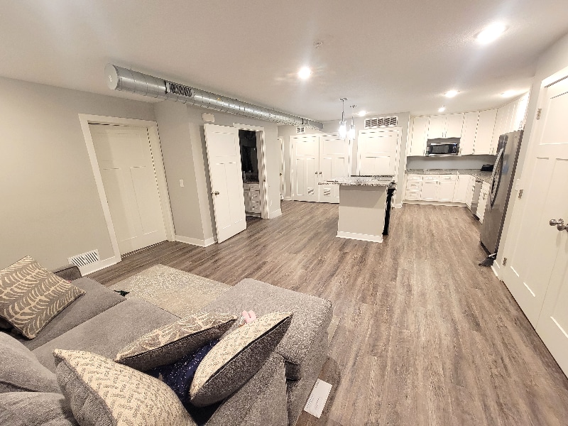 Building Photo - 2829 27th Ave S