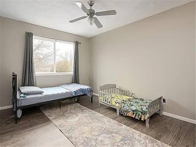 Building Photo - 1068 122nd Ave NW