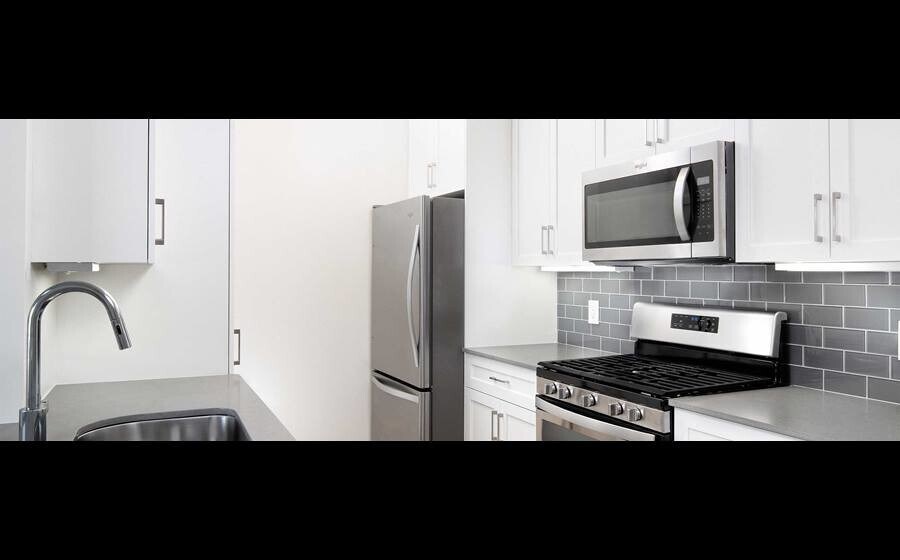 Building Photo - 2500 Avalon Dr