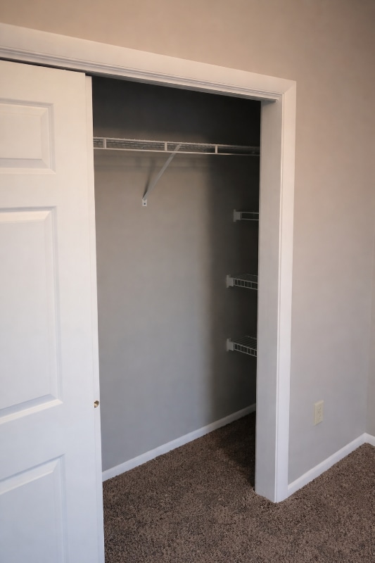 Building Photo - 506 Waukesha Ave