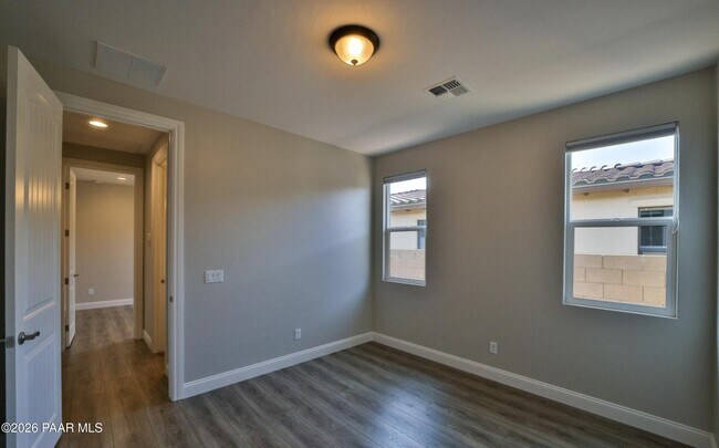Building Photo - 7037 Robin Nest Ct