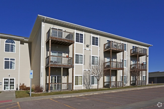 Building Photo - Heartland Fields Condos