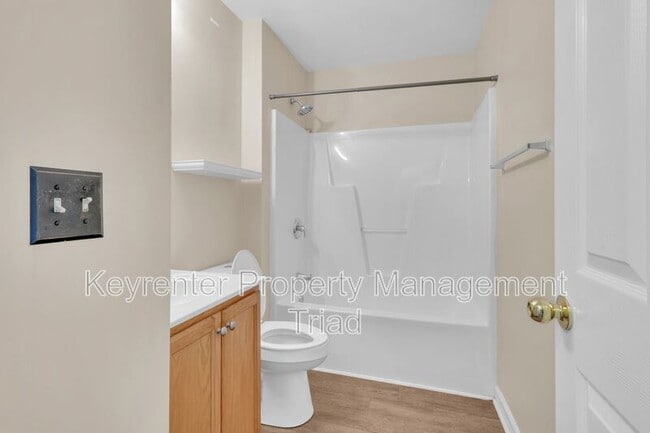 Building Photo - 3111 Alder Way