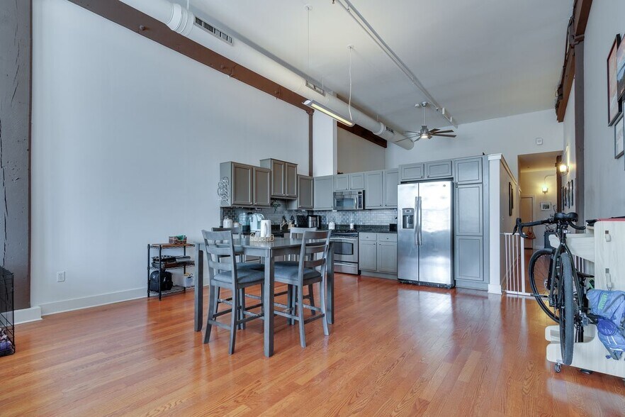 Building Photo - 505 Tennessee St