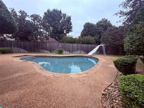 Building Photo - 2621 Nantucket Ct