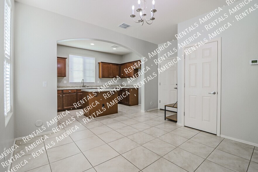 Building Photo - 17746 W Banff Ln