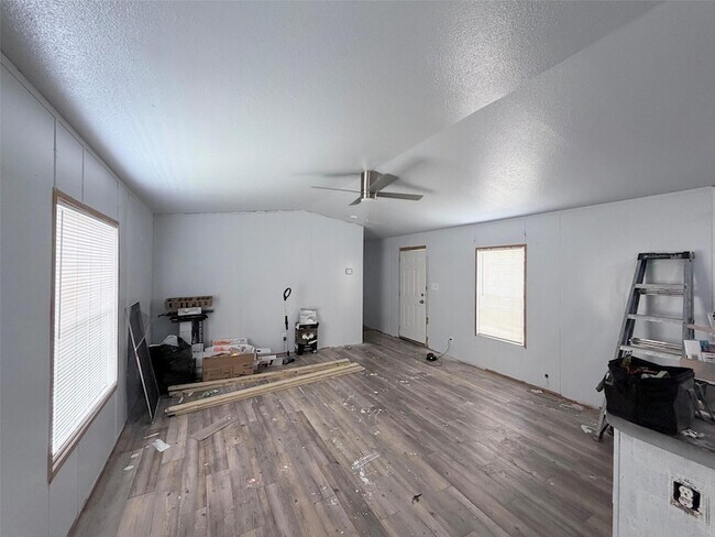 Building Photo - 116 Guadalupe St