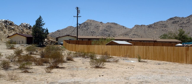 Building Photo - 20305 Carlisle Rd