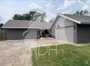 Building Photo - Coming soon in Enid Chisholm District!