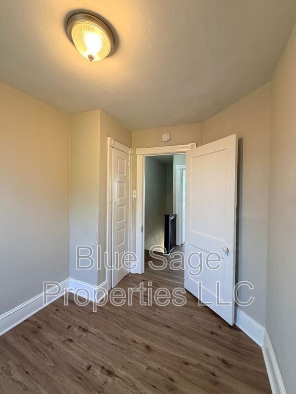 Building Photo - 413 E Baltimore Ave