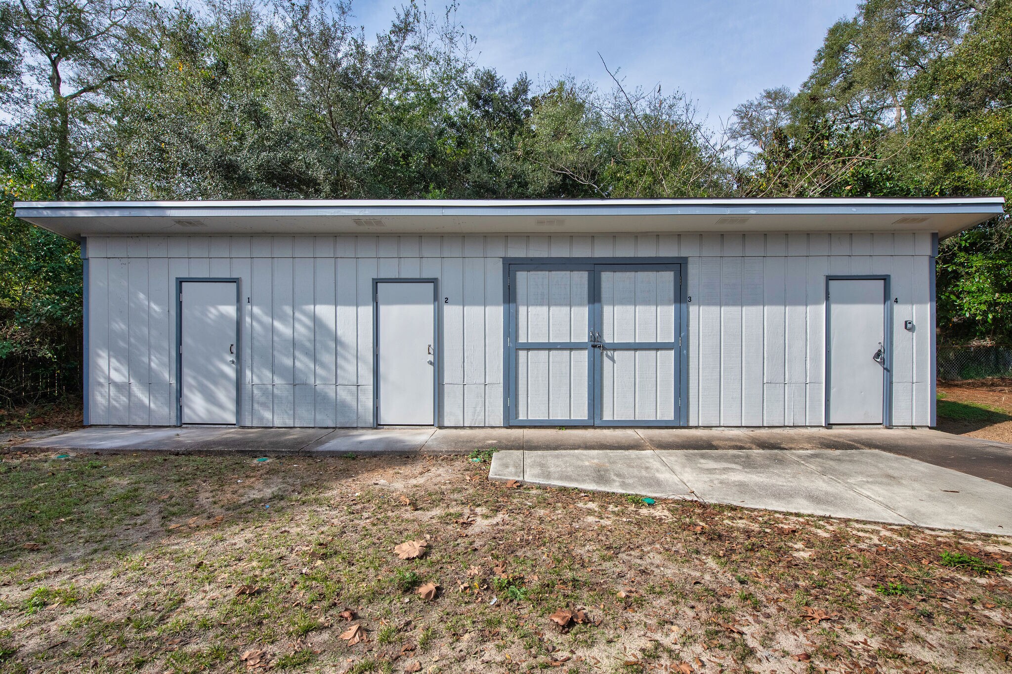 Building Photo - 131 Bayou View Dr