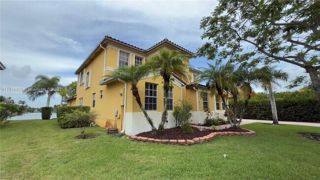 Building Photo - 1247 NW 165th Ave