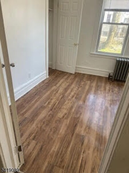 Building Photo - 216 Sunset Ave