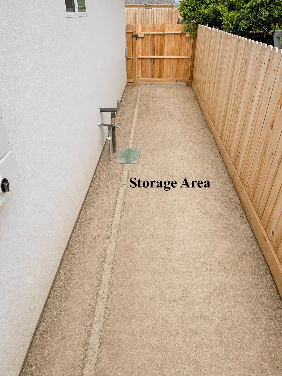 Building Photo - 590 N Lincoln Ave