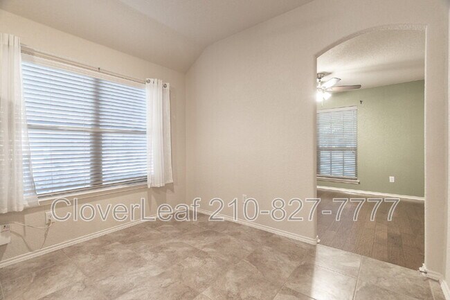 Building Photo - 8439 Painted Wagon