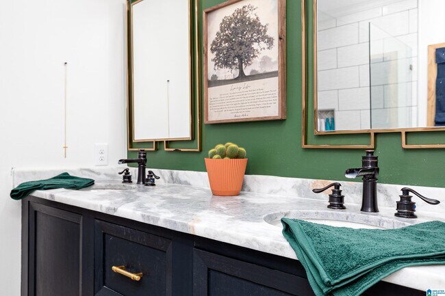 Building Photo - 43 Faulkner Dr