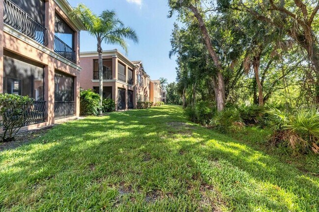 Building Photo - 5523 46th Ct W