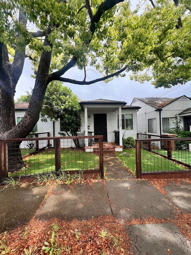 Building Photo - Yajome, 2100-2118*