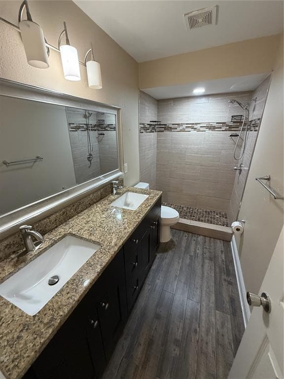 Building Photo - 447 6th Ave NE