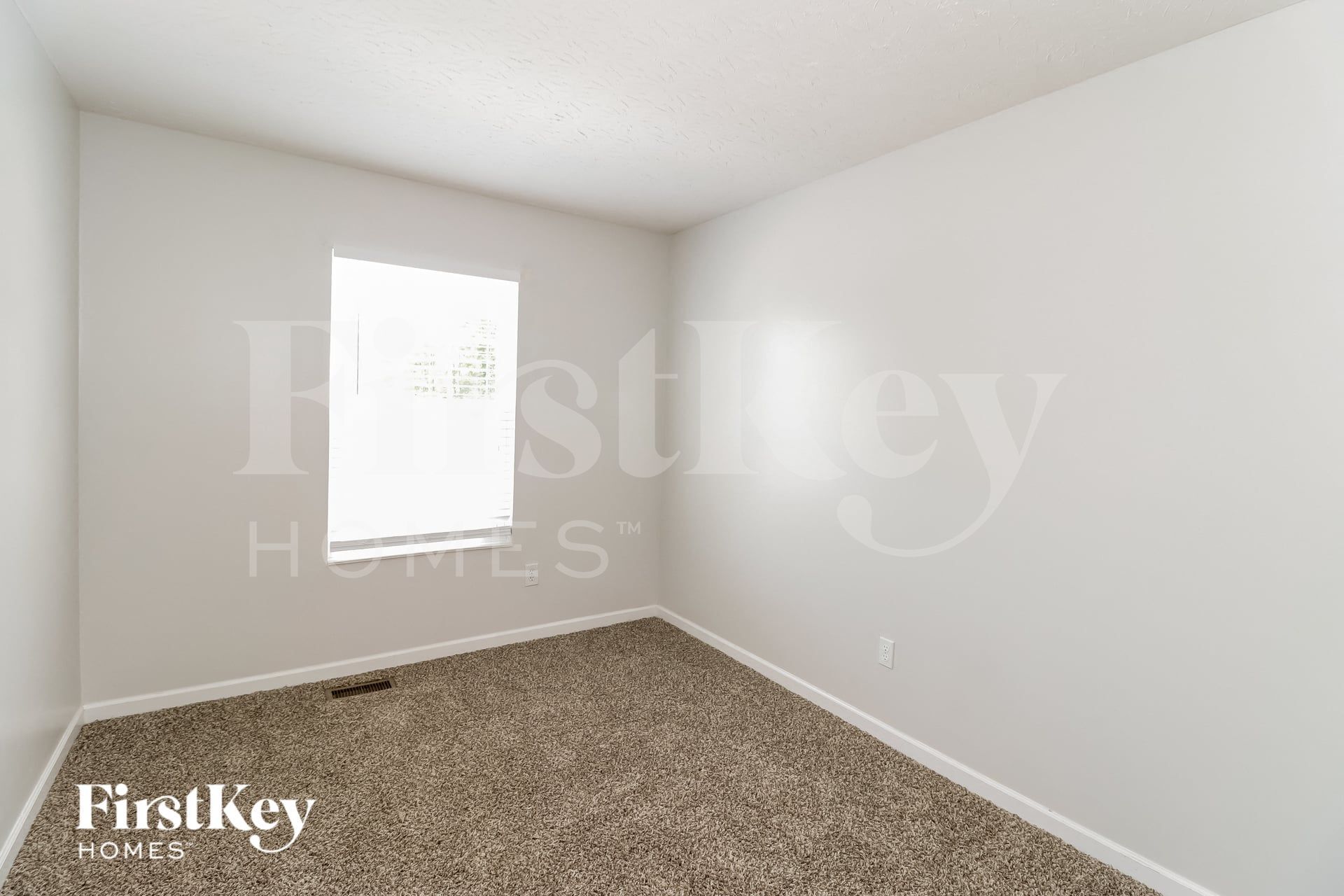 Building Photo - 5973 Marsh Cir