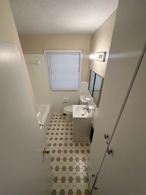 Building Photo - 232 Arnett Blvd