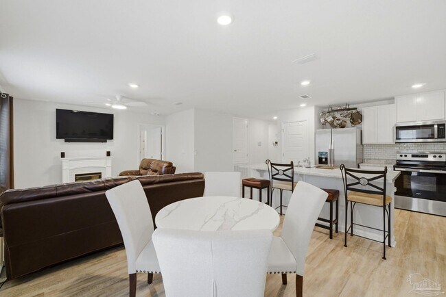 Building Photo - 6126 Native Dancer Wy