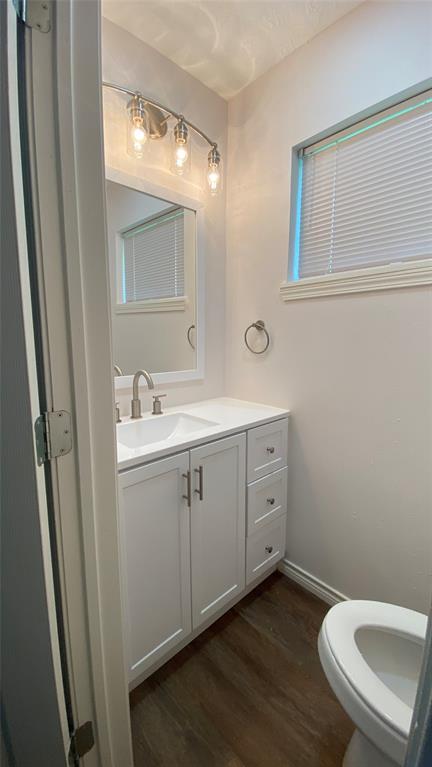 Building Photo - 10915 Roandale Dr
