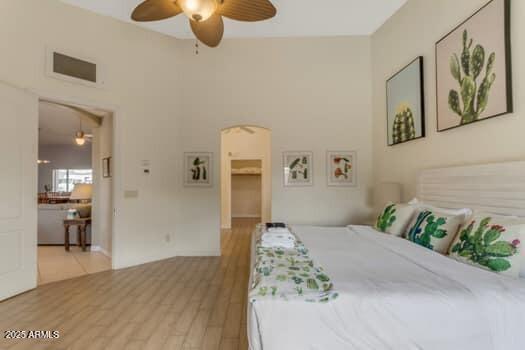 Building Photo - 6821 E Palm Ln