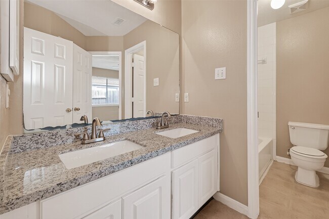 Building Photo - 18727 Forest Deer Rd