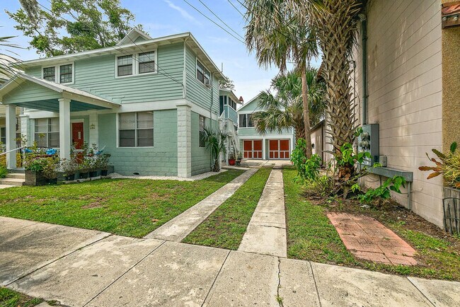 Building Photo - 6 Rohde Ave
