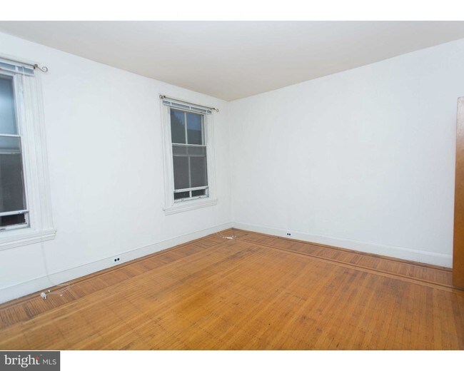 Building Photo - 721 Spruce St