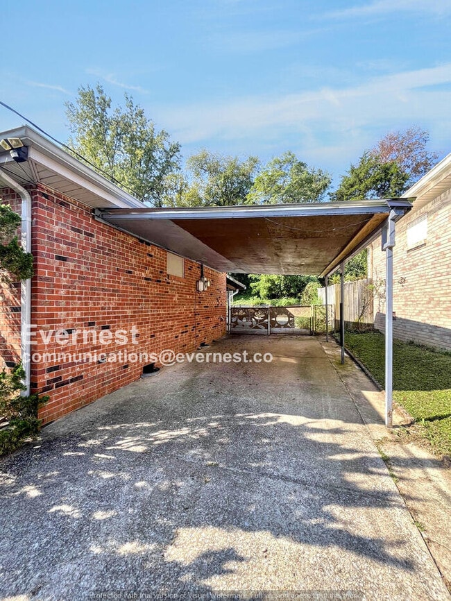 Building Photo - 209 Panamint Dr
