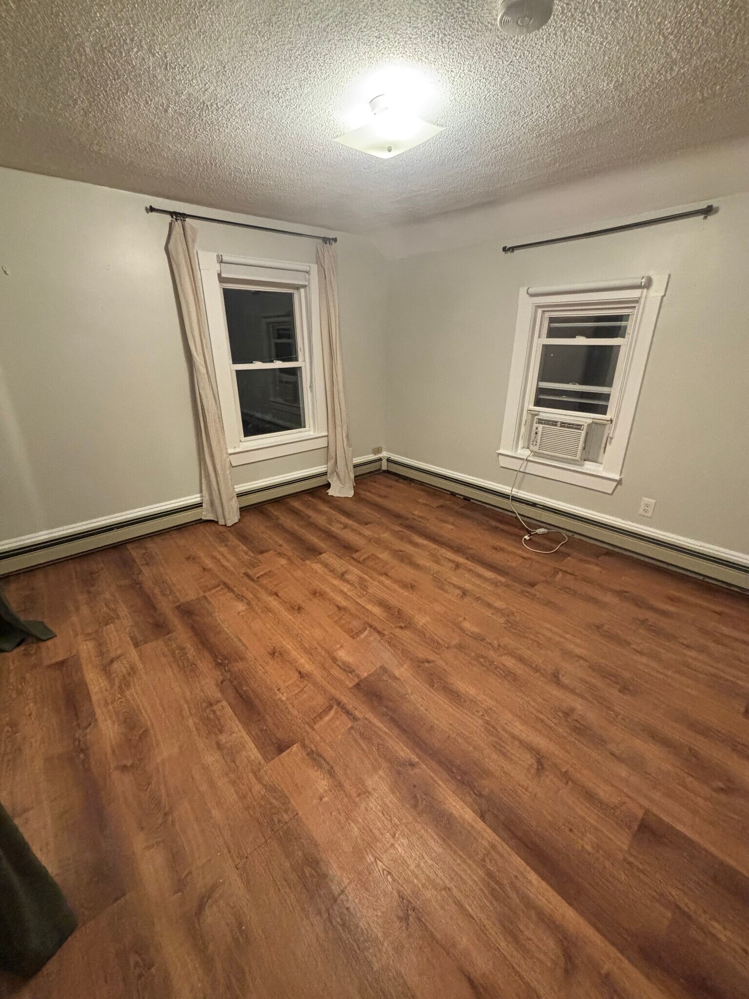 Building Photo - 43 Clinton St