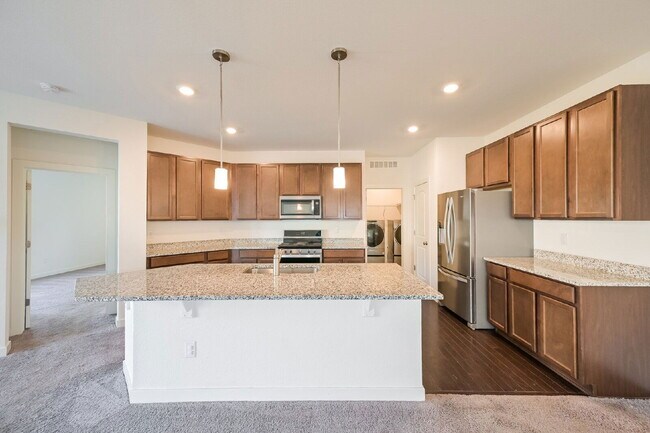 Building Photo - 6325 Stablecross Trl