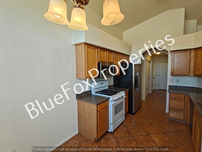 Building Photo - 60354 Alpine Way