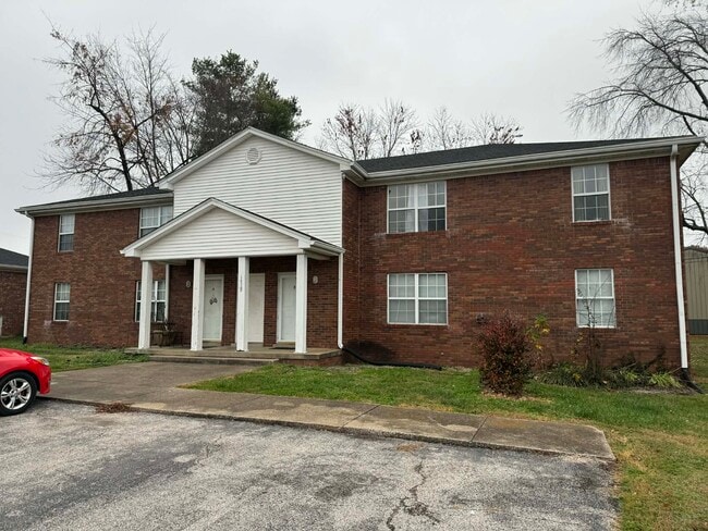 Building Photo - 1712 McGregor Ct