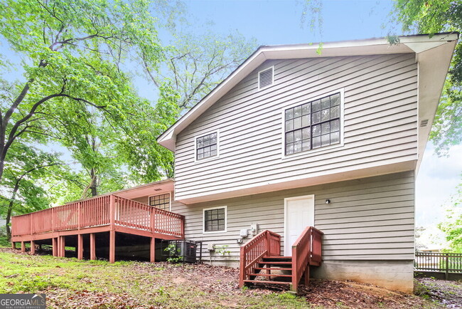 Building Photo - 3066 Arden Way SW