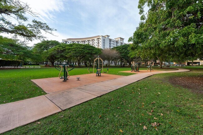 Building Photo - 6580 Santona St