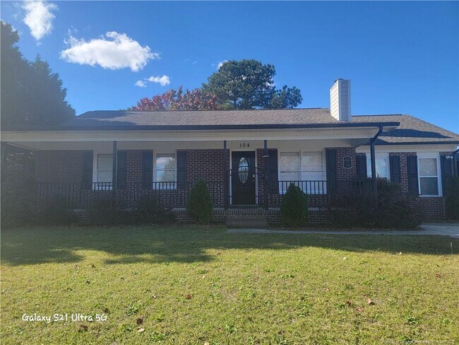 Primary Photo - 104 Stonewall St