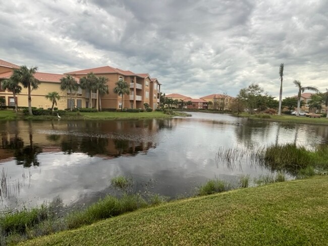 Building Photo - Gardens at Beachwalk 1 Bedroom