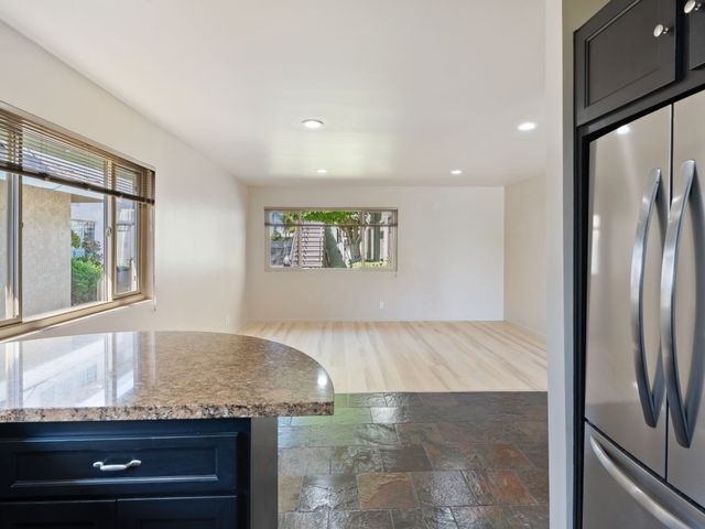 Building Photo - 3913 W 178th St