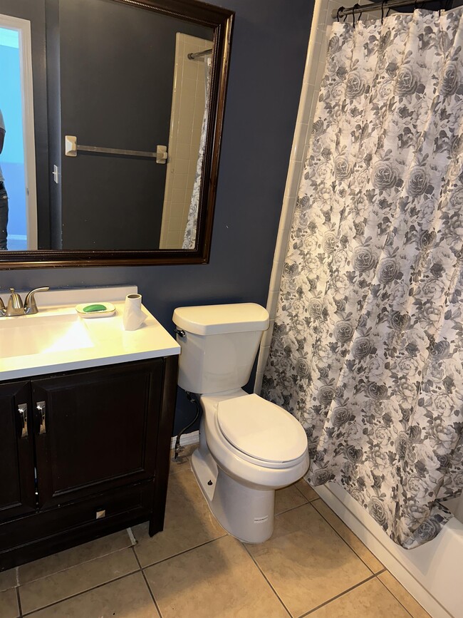 Building Photo - 3299 Sandy Shore Ln