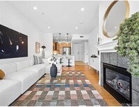 Building Photo - 2700 E Cherry Creek S Dr
