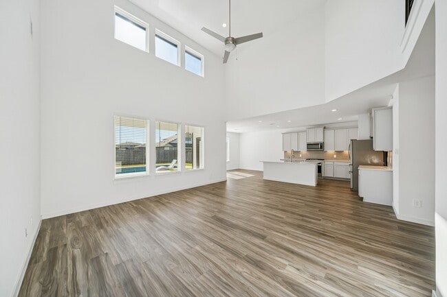 Building Photo - 14309 Yellow Hawthorn Ct