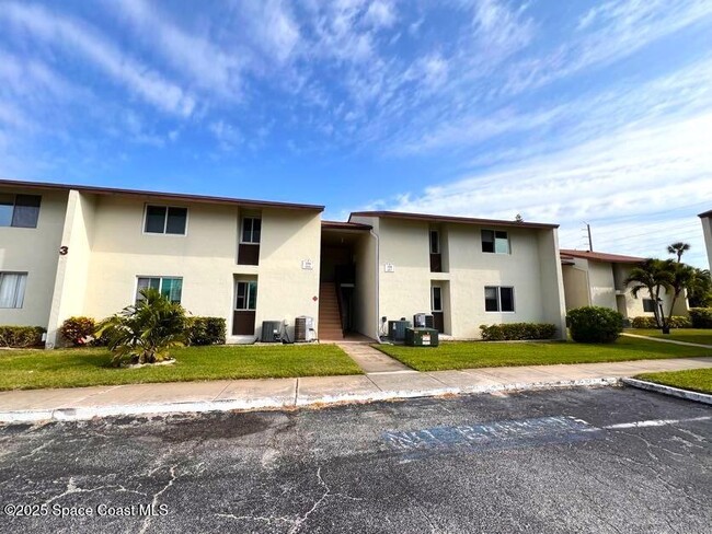 Primary Photo - 5801 N Atlantic Ave